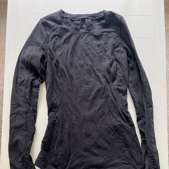 Lululemon Long Sleeve T - Picture 1 of 2